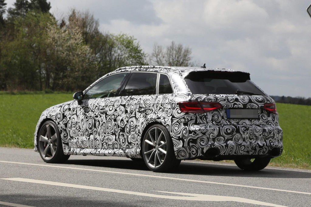 audi-rs3-sportback-2015-spy-photos-12